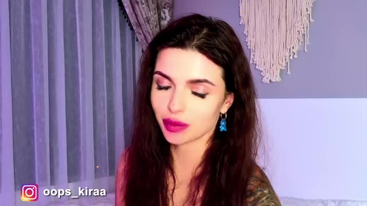 Oops_kiraa Adult Chat April 13, 2026