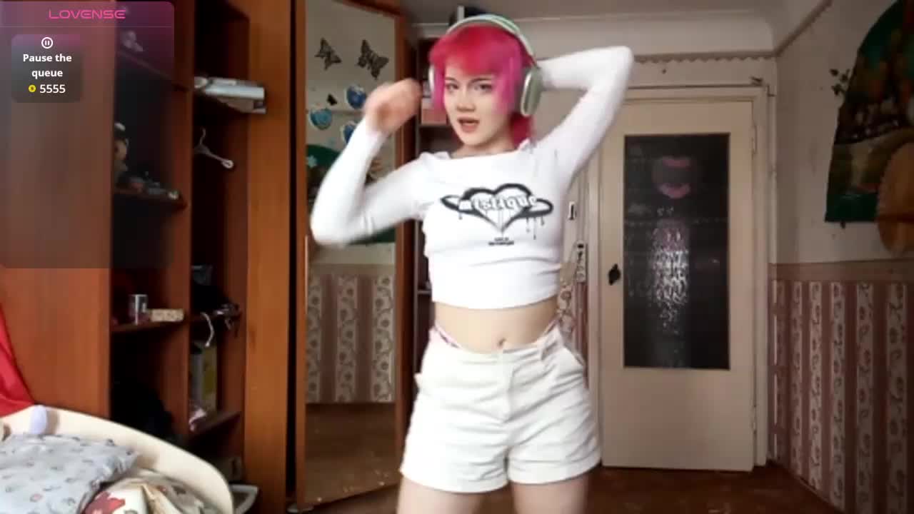 Alice-Kaneki Adult Chat April 14, 2026