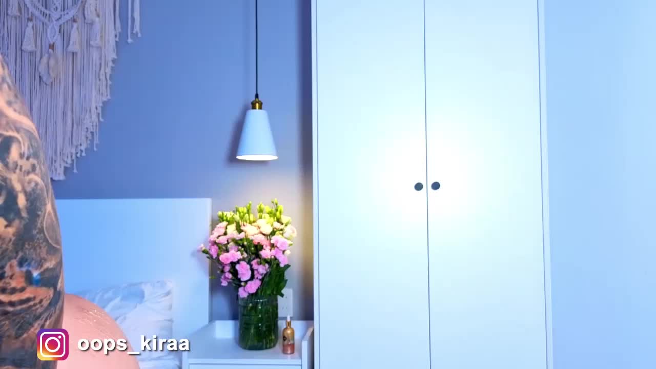 Oops_kiraa Adult Chat April 14, 2026