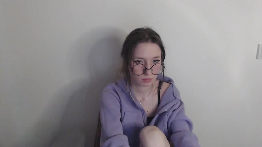 _hanna_moon_ Adult Chat April 13, 2026