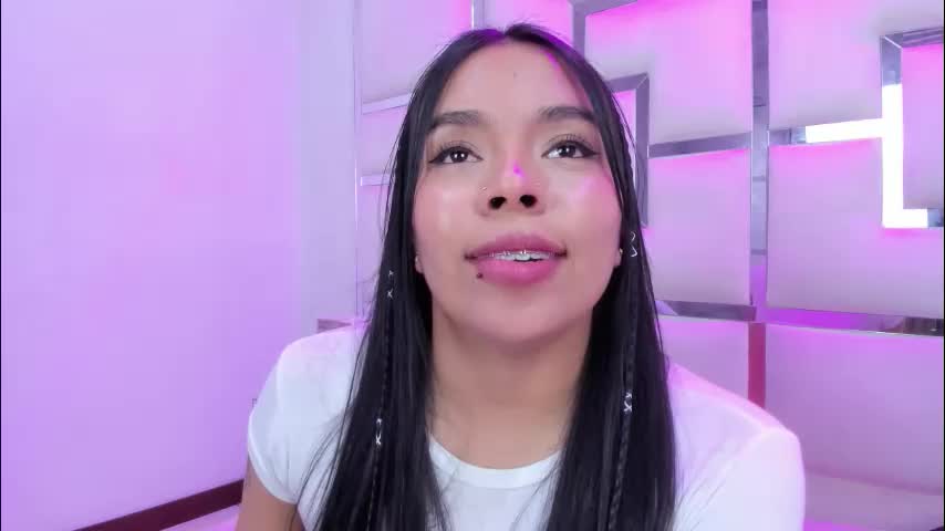 zoeswanx Adult Chat April 13, 2026