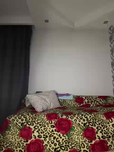 Eva-Bella Adult Chat April 13, 2026