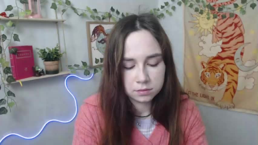 veryveryvery_shy_2026-04-14_09-51-37_734 Adult Chat April 14, 2026