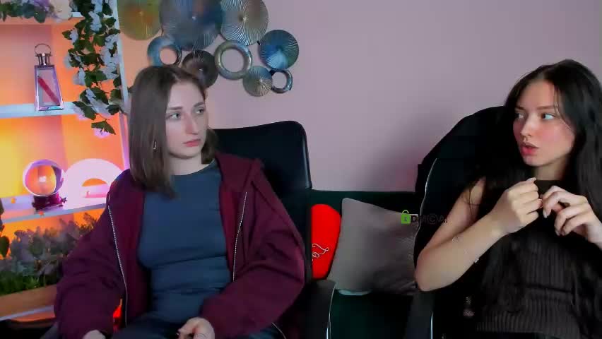 eva_smiith_ Adult Chat April 14, 2026
