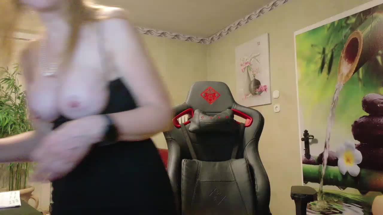 AngelikaMore Adult Chat April 14, 2026