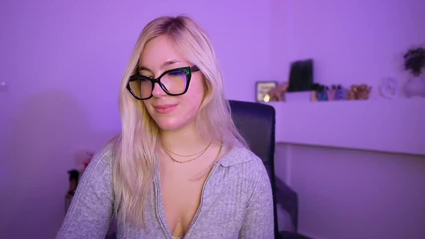 leokitty_ Adult Chat April 14, 2026