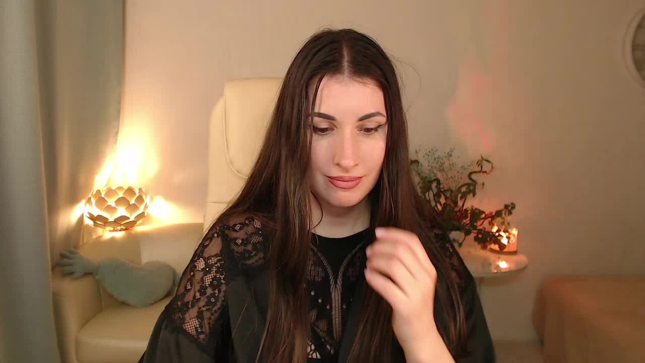MaryMalory11 Adult Chat April 14, 2026