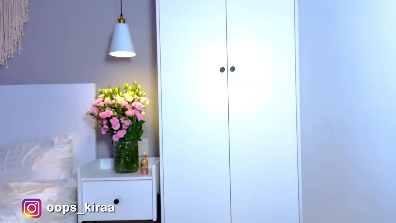 Oops_kiraa Adult Chat April 14, 2026
