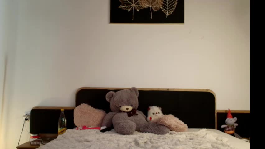 xoxo_cherry1 Adult Chat April 14, 2026