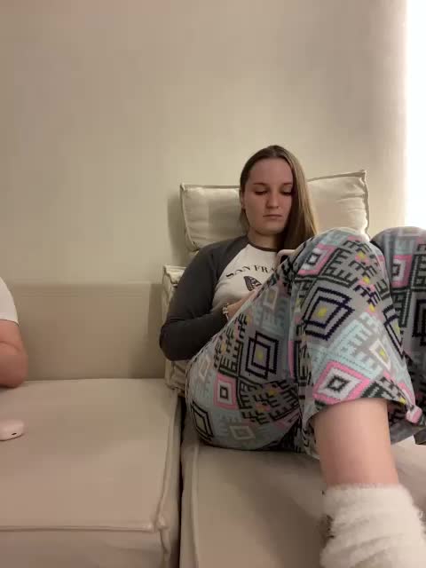 Annafirepussy Adult Chat April 14, 2026
