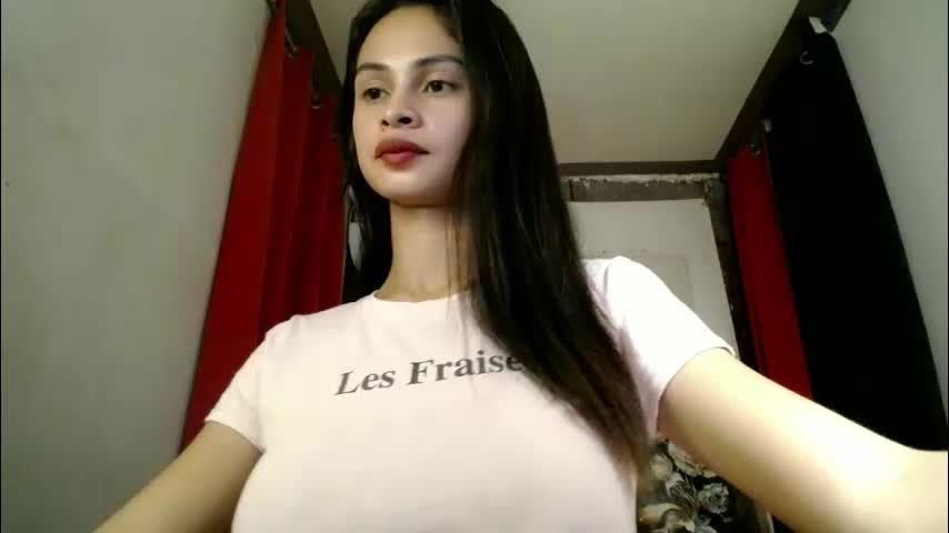 fuckinglexi143 Adult Chat April 14, 2026