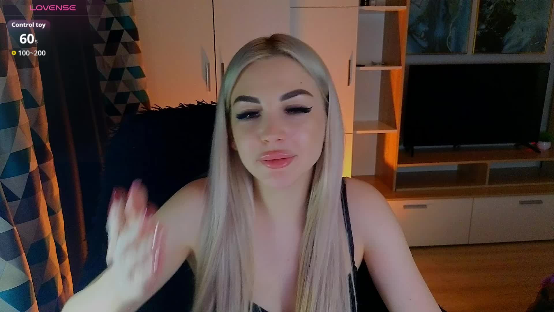 MilanaOmgReal Adult Chat April 14, 2026
