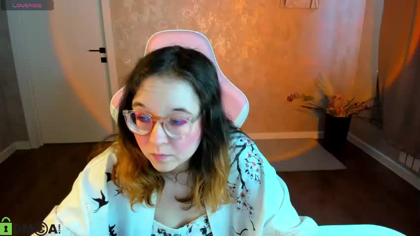 aleks_caste Adult Chat April 14, 2026