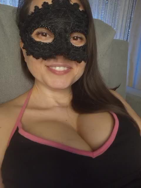-Smetanka- Adult Chat April 14, 2026