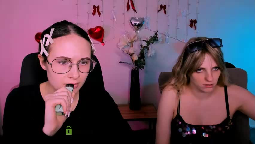 mona_cloud Adult Chat April 14, 2026