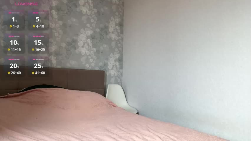 mia_shade Adult Chat April 14, 2026