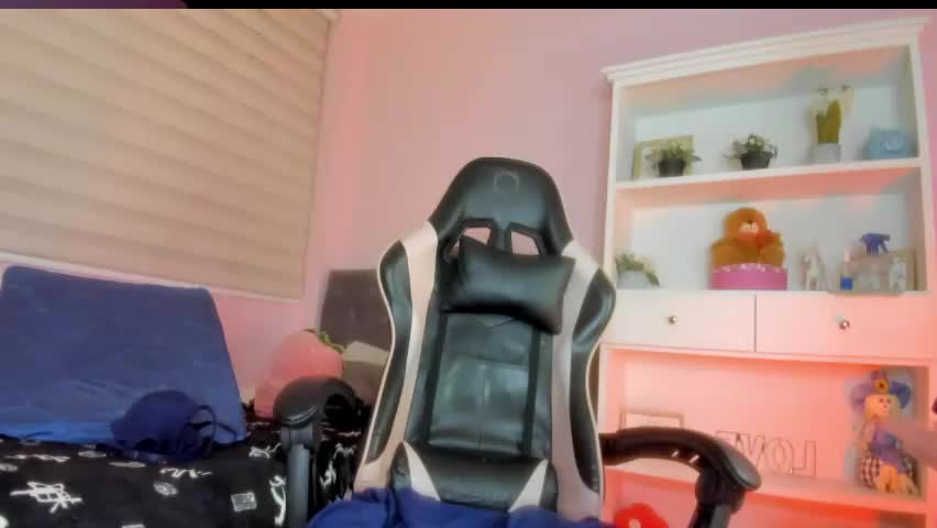 franchezcaa Adult Chat April 14, 2026