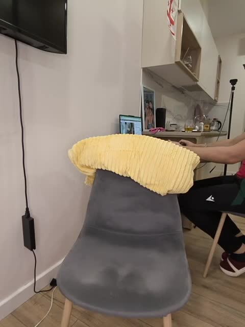 KissMyAss Adult Chat April 14, 2026