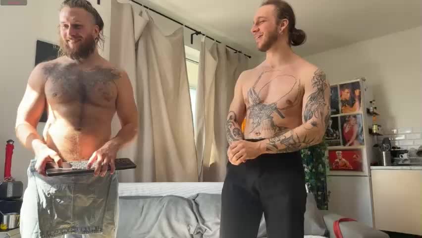 rusbigpaul Adult Chat April 14, 2026