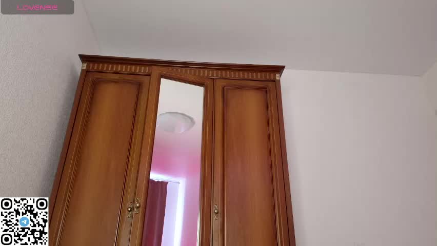 quennabrucker Adult Chat April 14, 2026