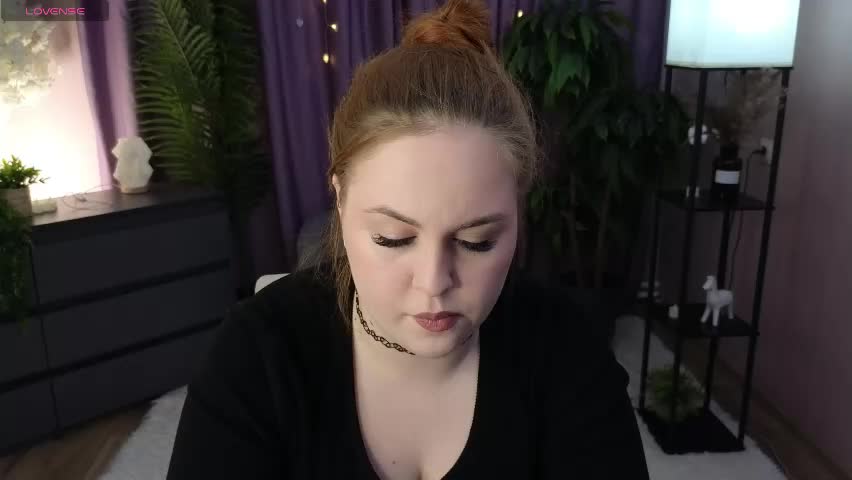 vanesaginger Adult Chat April 14, 2026