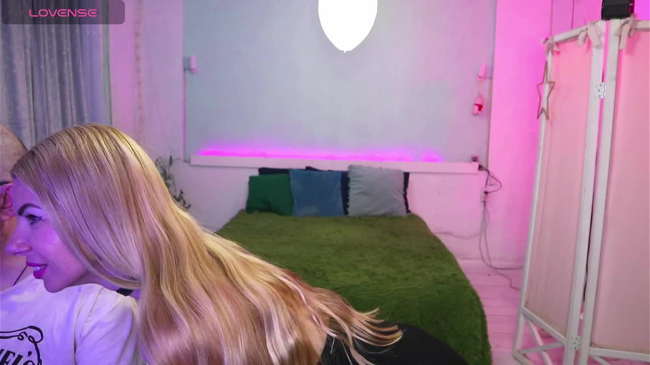 AlisaAleks Adult Chat April 14, 2026