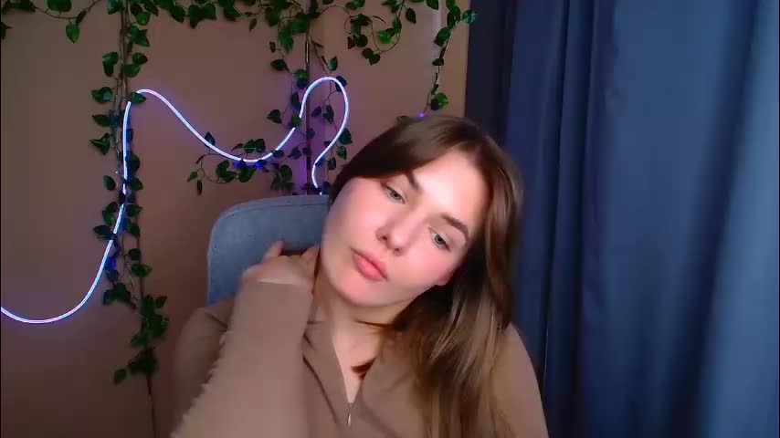 mia_lemm Adult Chat April 14, 2026