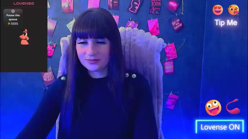 karolina_mia Adult Chat April 14, 2026