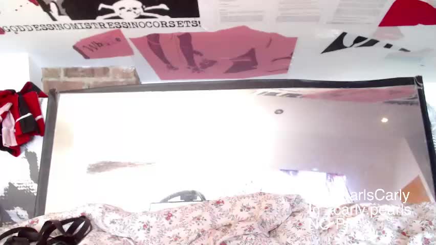 carlypearls Adult Chat April 14, 2026