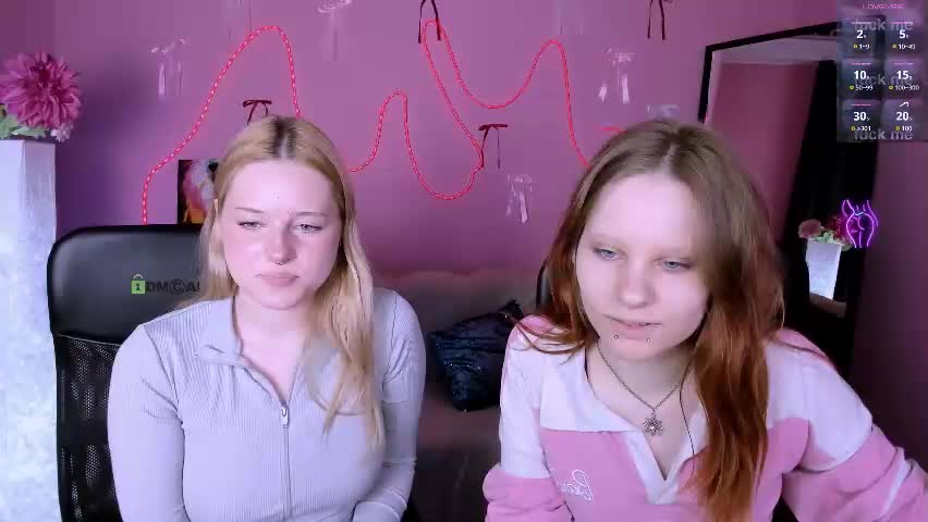 cassandra_nik Adult Chat April 14, 2026