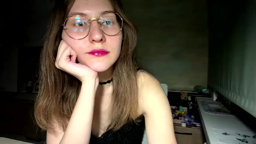 renayreisdorf Adult Chat April 14, 2026