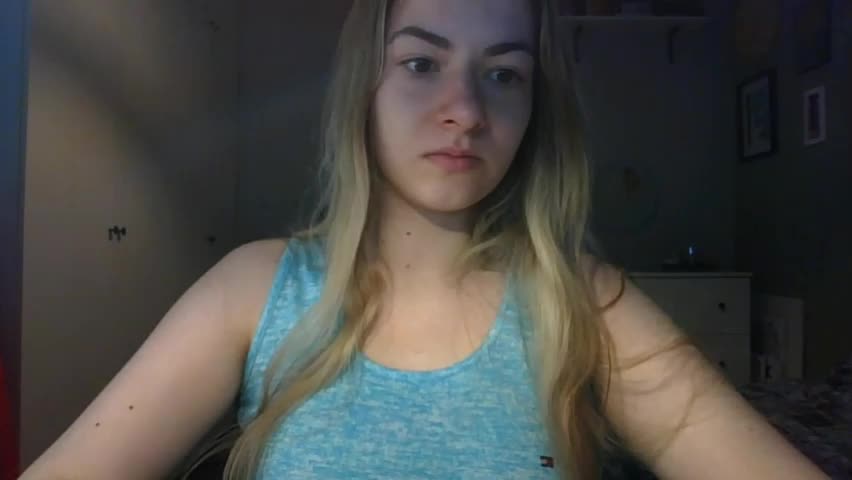 rosie_june Adult Chat April 14, 2026