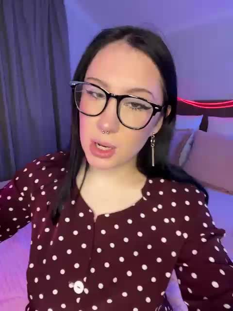 BustyLina Adult Chat April 14, 2026