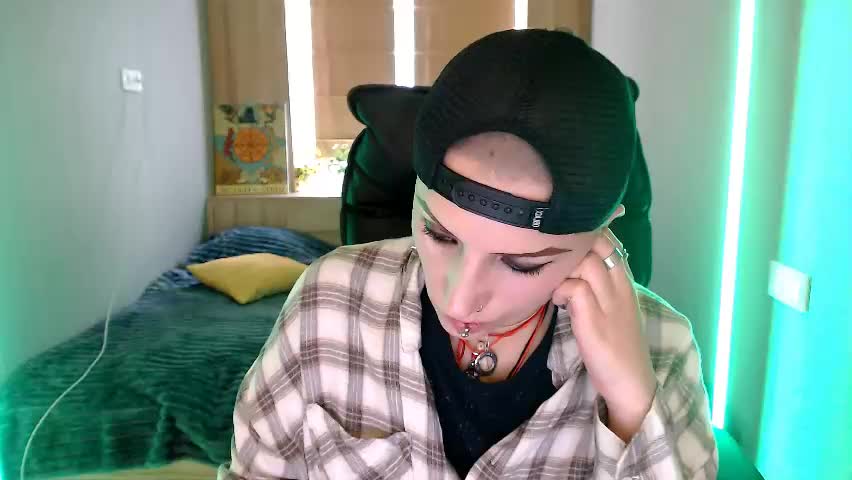 sweet_n_strong Adult Chat April 14, 2026