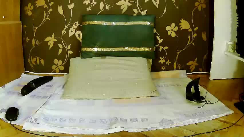 sexymayagold Adult Chat April 14, 2026