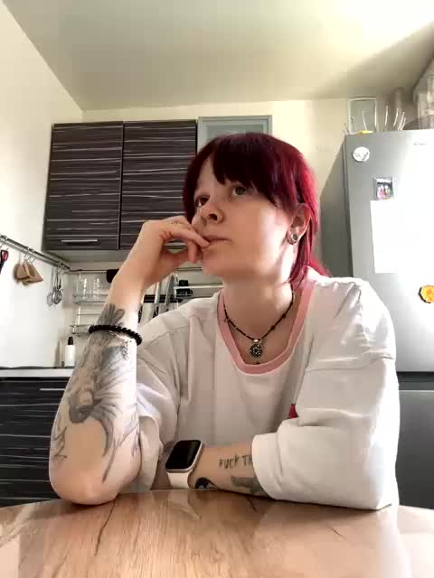 stillHer Adult Chat April 14, 2026