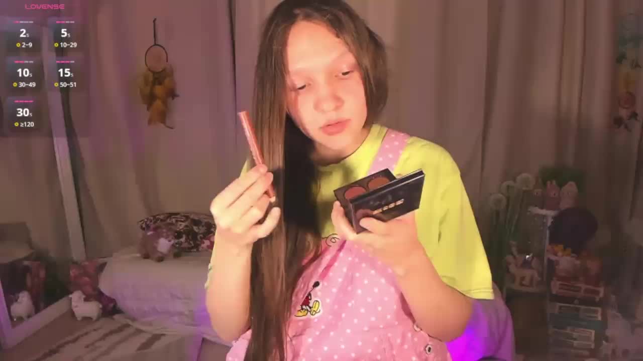 CuteLolly Adult Chat April 14, 2026