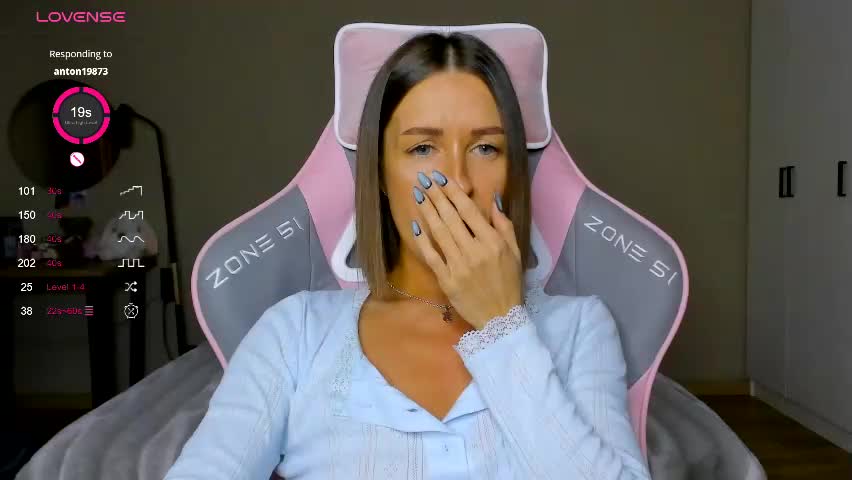 tina__bestie Adult Chat April 14, 2026