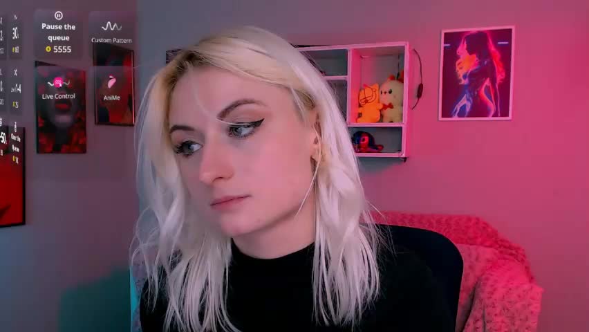 polly_rosse Adult Chat April 14, 2026