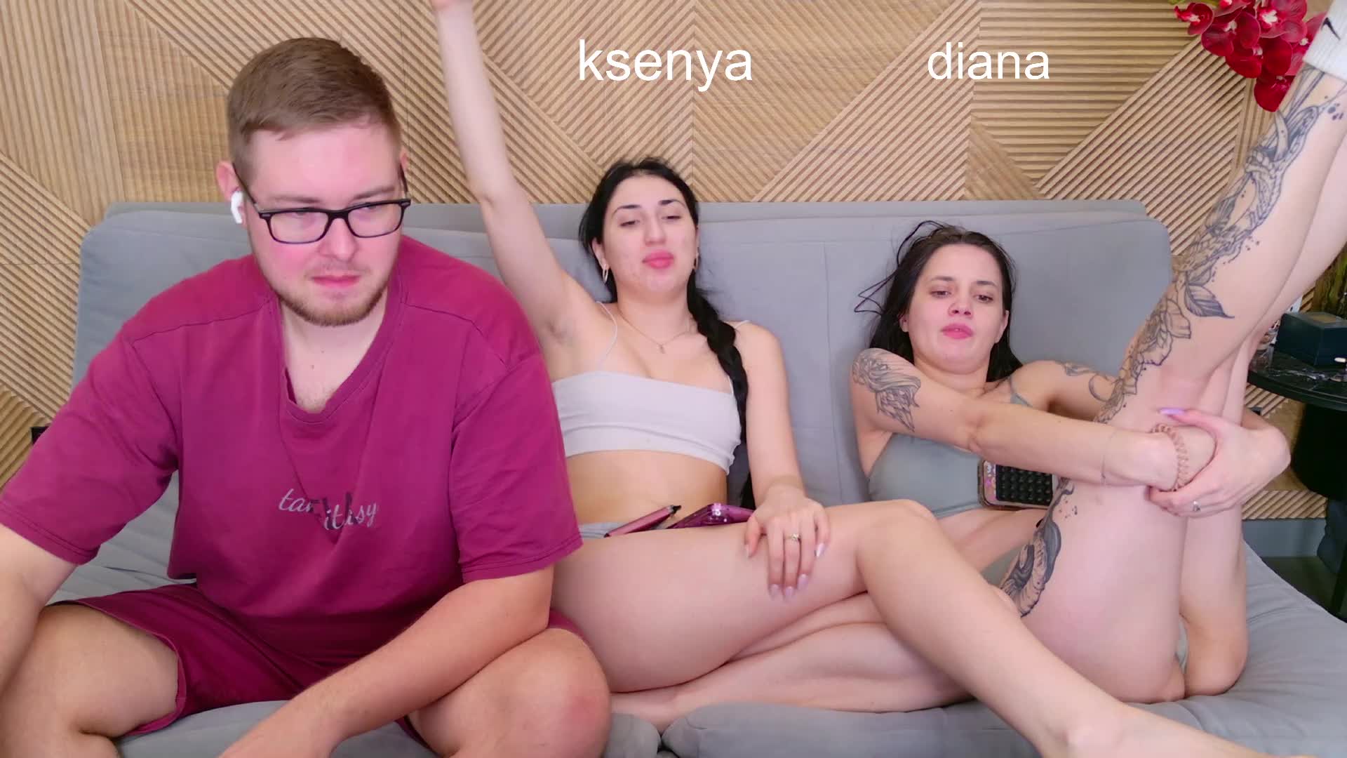 WebcamSlut Adult Chat April 14, 2026