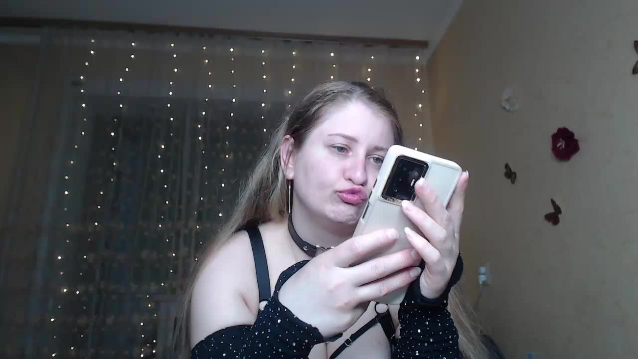 WetAngely Adult Chat April 14, 2026