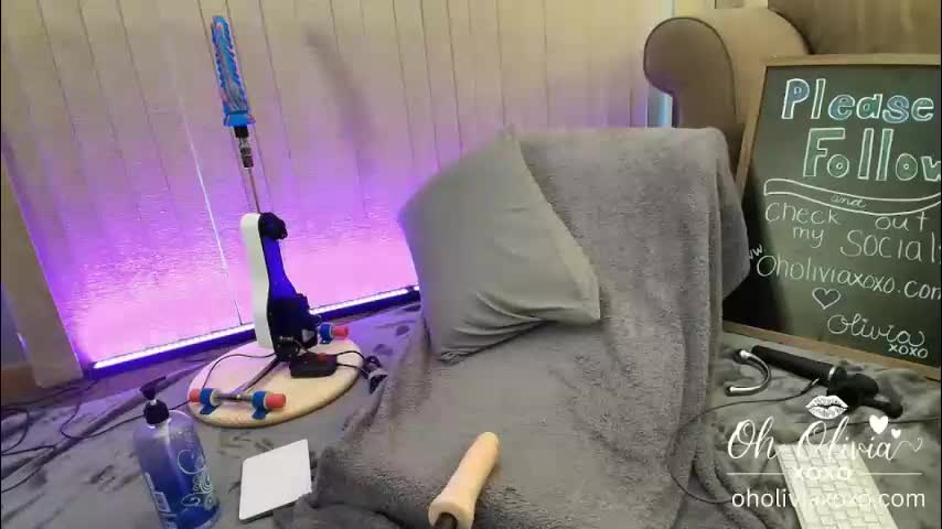 oholiviaxoxo Adult Chat April 14, 2026