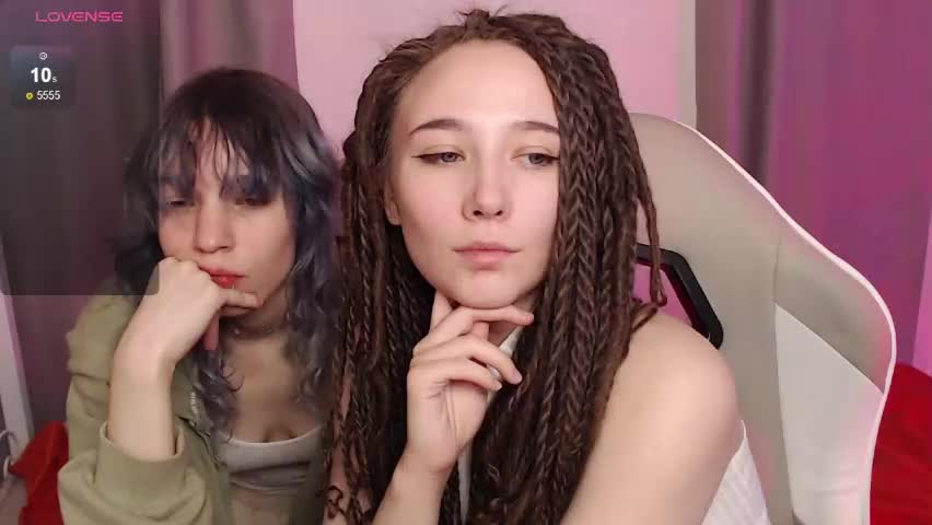 robin_yours Adult Chat April 14, 2026