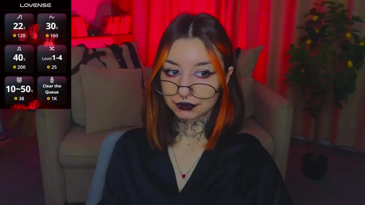 MistressMarcelline Adult Chat April 14, 2026