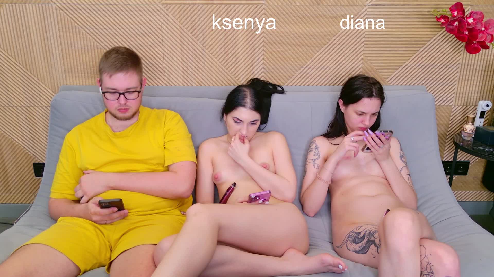 WebcamSlut Adult Chat April 14, 2026