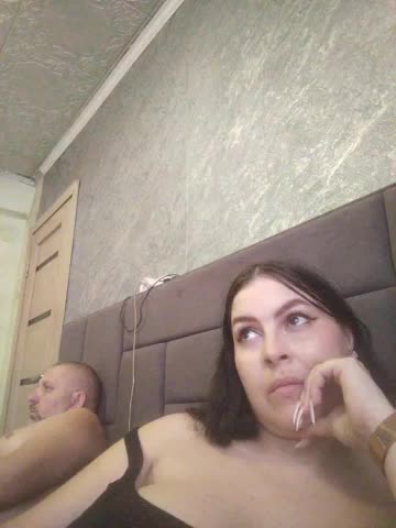 Cleopatra1990 Adult Chat April 14, 2026