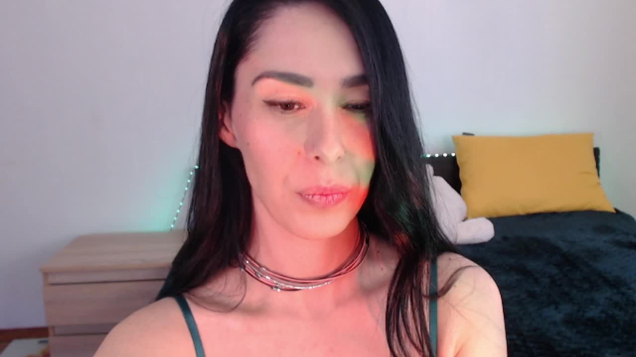 ValeriaFoxx Adult Chat April 14, 2026