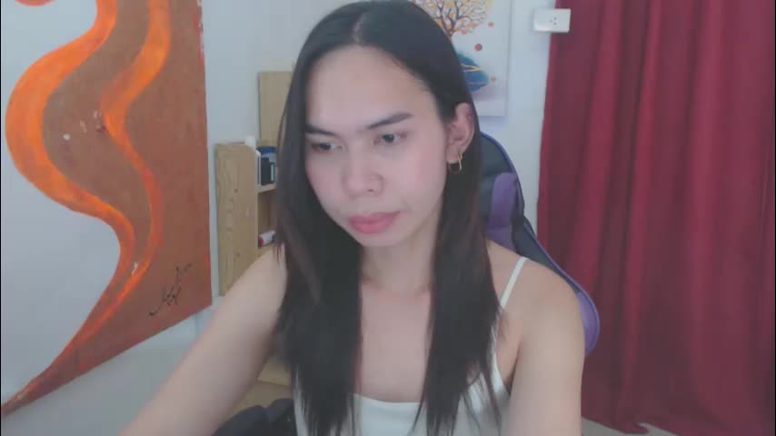 emily_xo143 Adult Chat April 15, 2026