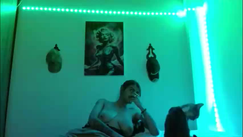 crystal_starx Adult Chat April 15, 2026
