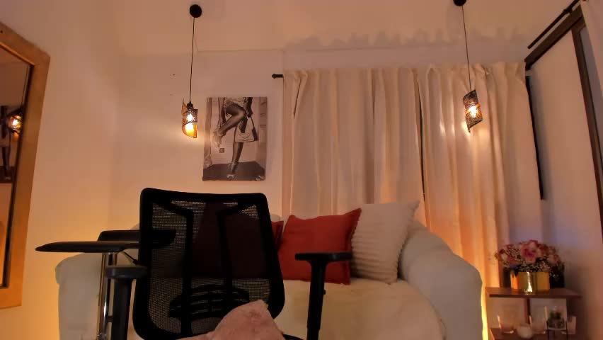 isabellalux_ Adult Chat April 14, 2026